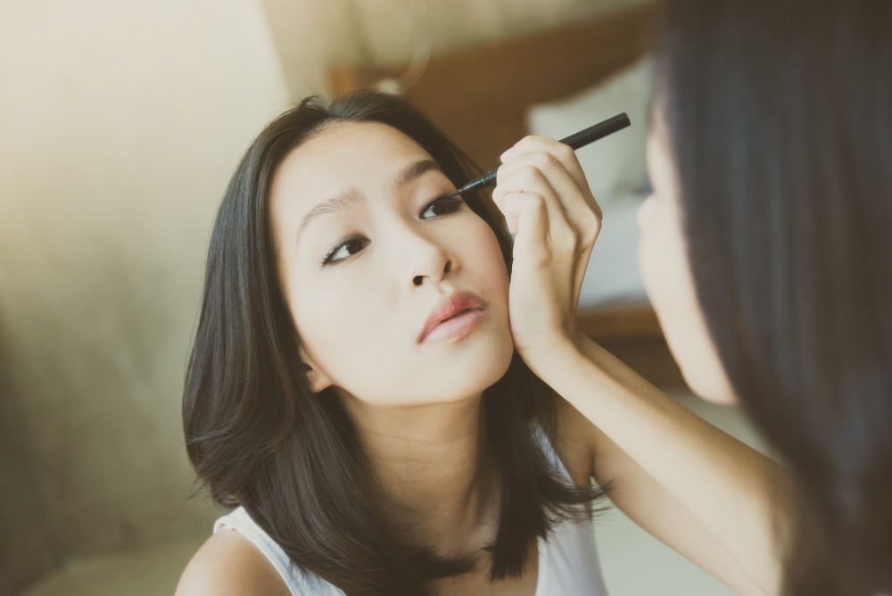 Maquiagem para aparecer os olhos: como valorizar seu olhar? 3 Maquiagem para aparecer os olhos: como valorizar seu olhar? 2